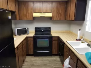 Photo #5: 2059483 Listing 