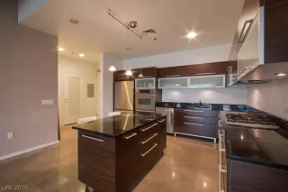 Photo #3: 2059495 Listing 