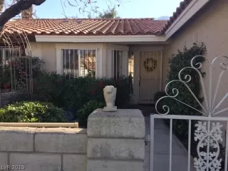 Photo #3: 2059511 Listing