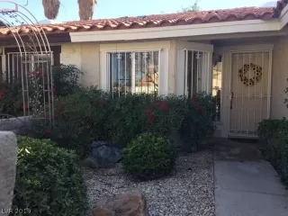 Photo #4: 2059511 Listing