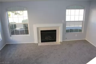 Photo #5: 2059584 Listing