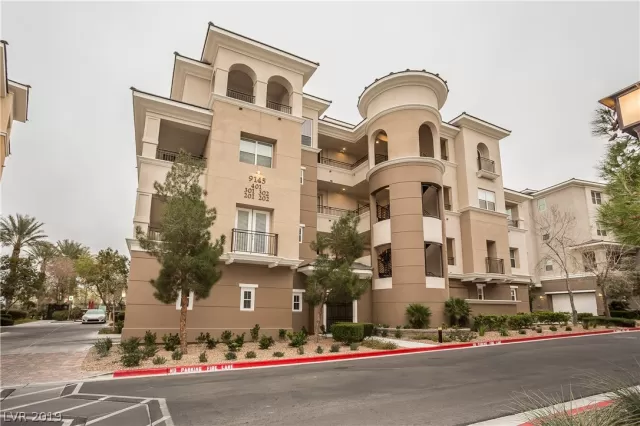 MLS: 2059671 Condo For Sale