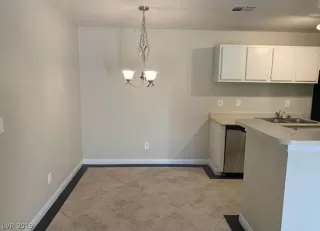 Photo #1: 2059737 Listing 