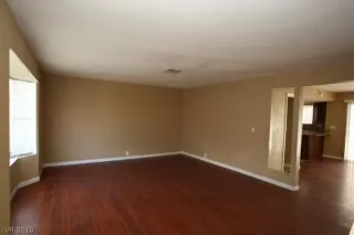 Photo #3: 2059750 Listing 