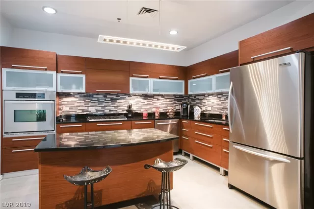 MLS: 2059955 Condo For Sale