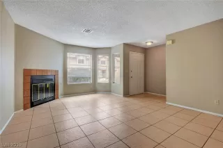 Photo #3: 2059970 Listing 