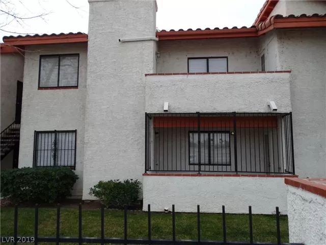 MLS: 2059979 Condo For Sale