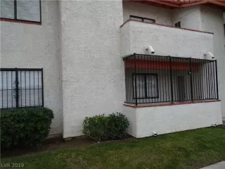 Photo #1: 2059979 Listing 