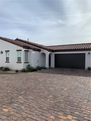 Photo #4: 2059994 Listing 