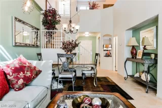 Photo #5: 2060081 Listing