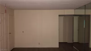 Photo #3: 2060095 Listing 