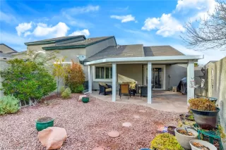 Photo #2: 2060266 Listing