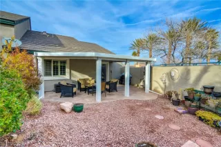 Photo #3: 2060266 Listing