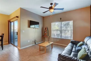 Photo #2: 2060268 Listing 