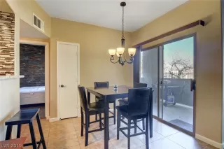 Photo #5: 2060268 Listing 