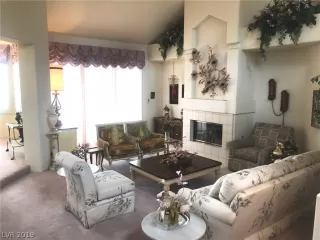 Photo #3: 2060302 Listing 