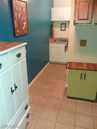 Photo #2: 2060317 Listing 