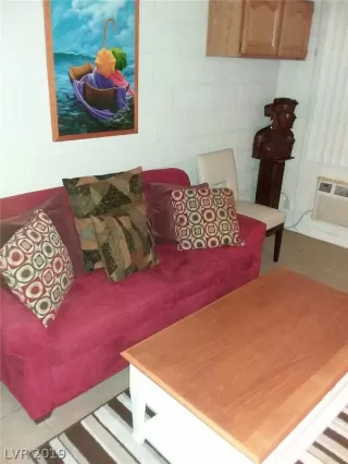 Photo #3: 2060317 Listing 