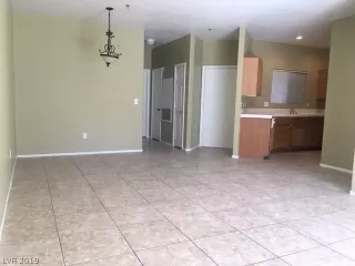 Photo #6: 2060343 Listing 