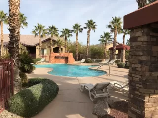 Photo #2: 2060372 Listing 