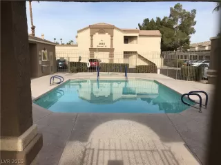 Photo #2: 2060396 Listing