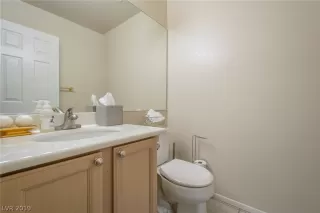 Photo #6: 2060405 Listing