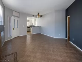 Photo #5: 2060481 Listing 