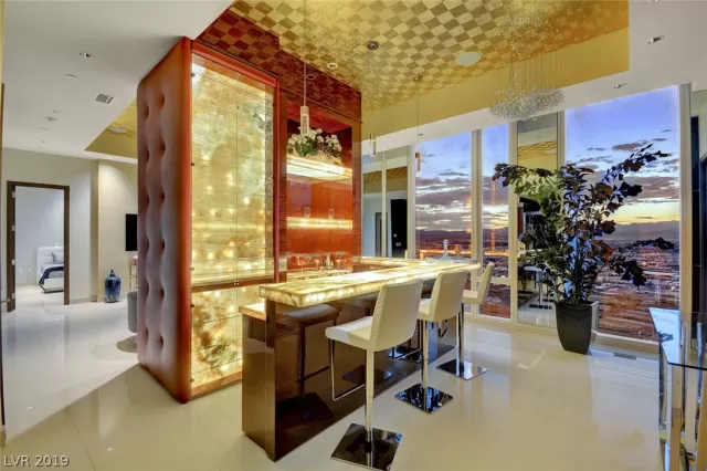 MLS: 2060520 Condo For Sale