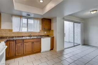 Photo #3: 2060641 Listing 