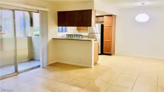 Photo #2: 2060652 Listing