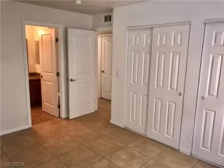 Photo #4: 2060652 Listing