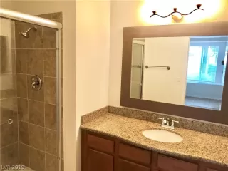 Photo #6: 2060652 Listing