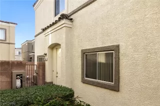 Photo #1: 2060760 Listing 