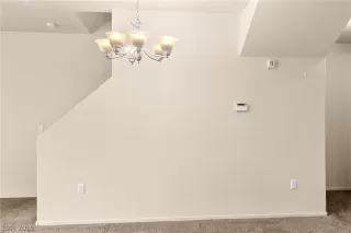 Photo #4: 2060760 Listing 