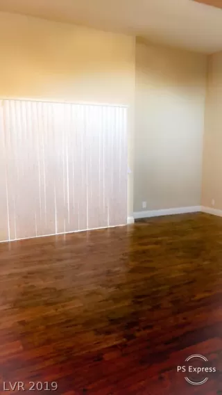 Photo #1: 2060782 Listing 