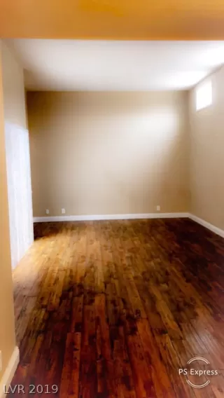 Photo #2: 2060782 Listing 