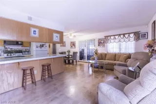 Photo #2: 2060786 Listing