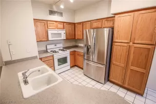 Photo #1: 2060790 Listing