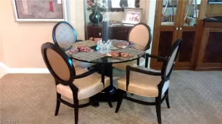 Photo #1: 2060808 Listing