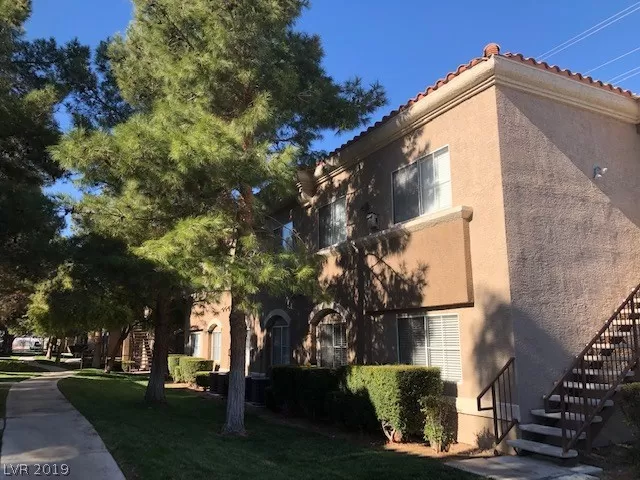 MLS: 2060815 Condo For Sale