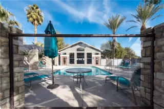 Photo #2: 2060846 Listing 