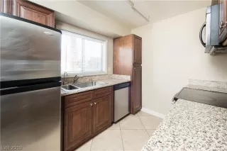 Photo #6: 2060846 Listing 