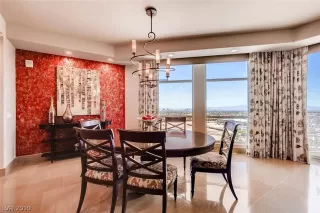 Photo #5: 2060882 Listing