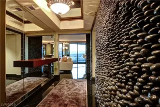 Photo #1: 2060970 Listing