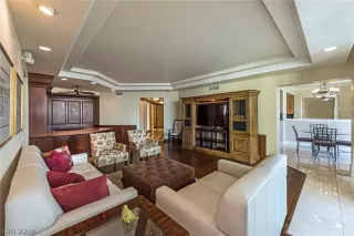 Photo #1: 2060997 Listing 