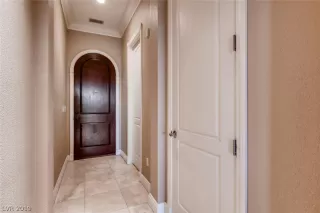 Photo #4: 2061036 Listing 