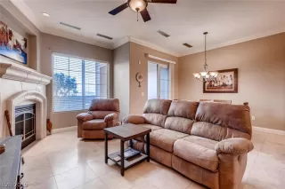 Photo #6: 2061036 Listing 