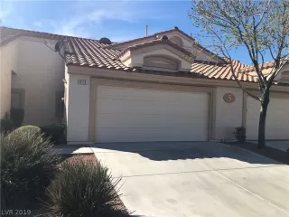 Photo #1: 2061102 Listing