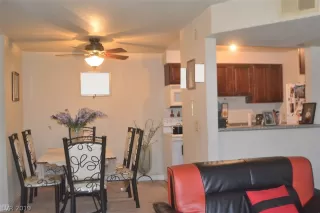 Photo #5: 2061297 Listing