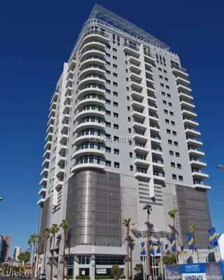 Photo #1: 2061324 Listing